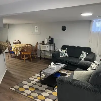 Cozy basement 2 bedroom 2 bath with parking