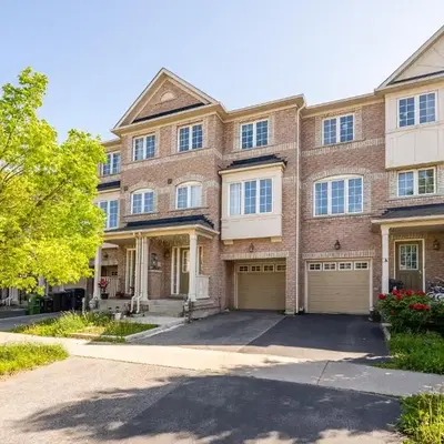Beautiful Townhouse In Toronto