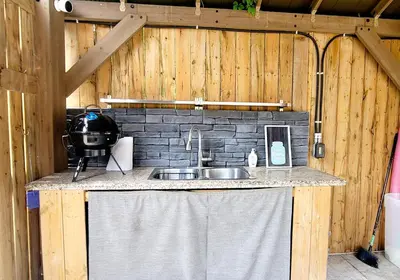 Gallery image of Niagara Falls Villa with Private pool, hottub, water view and Breakfast in Niagara Falls