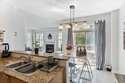 a kitchen with a sink and a counter at The cozy corner House in the Richmond Hill in Richmond Hill