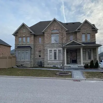 Spacious 5BR Home for Families & Business Travelers