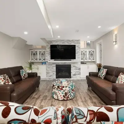Walk-out Basement Apartment with Private Entrance