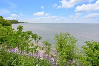 Gallery image of Lakeside Bliss Breathtaking View in Port Hope