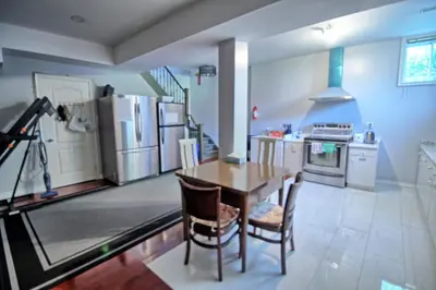 Gallery image of Private Bathroom and a Free Parking in Vaughan