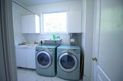 Gallery image of Private Bathroom and a Free Parking in Vaughan