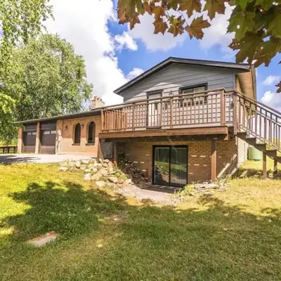 Serene 4BR house with Hot tub