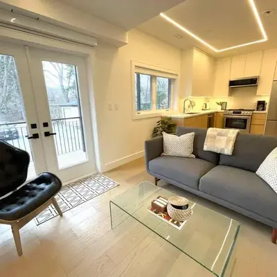 Modern Apartment Close To The Beach with Parking