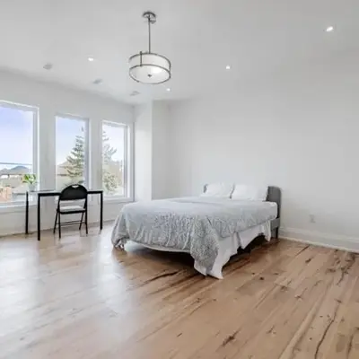 Executive Room in Toronto next to Yorkdale shopping centre