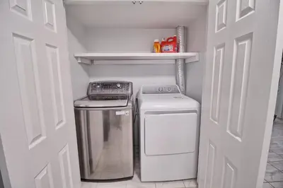 Gallery image of Beautiful 2nd floor Bedroom in Vaughan