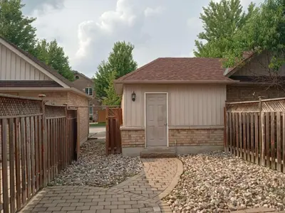 Gallery image of \u65b0\u58f9\u5bb6\u6c11\u5bbf11 in Markham