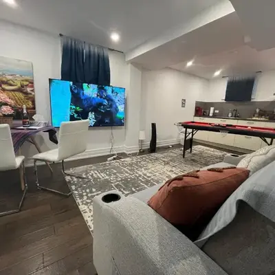 cozy private guest suite