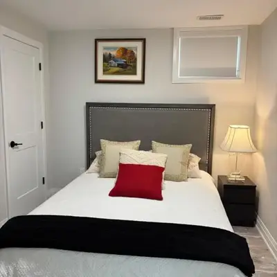Entire 2 Bedroom Apartment in Kitchener