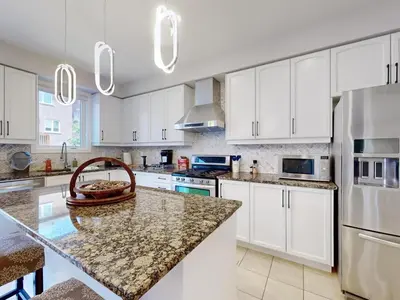 Gallery image of Custom & Luxurious Residence in Ajax