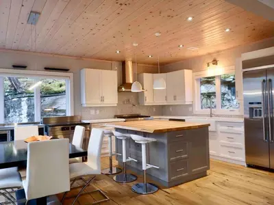 Gallery image of The Rowanwood - Muskoka Cottage Retreat in Huntsville
