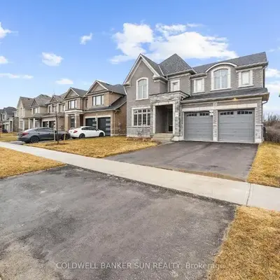 Cozy 5 bedrooms & 5 bathrooms House