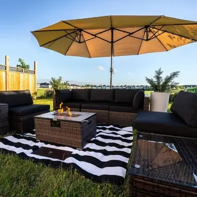 Spacious Family Getaway Near Nature & Dining