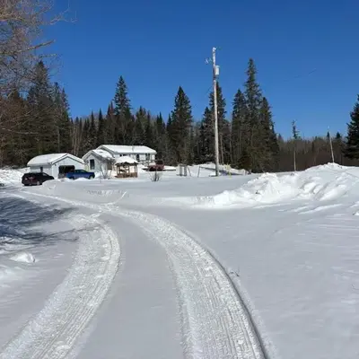 Peaceful and Heavenly Private Water Front Cottage on 100 Acres of Scenic Beauty- Trent Lakes