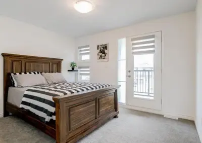 Gallery image of Home Away From Home in Thorold