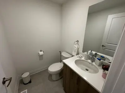 Gallery image of Brand New 2 Storey Unit in Aurora