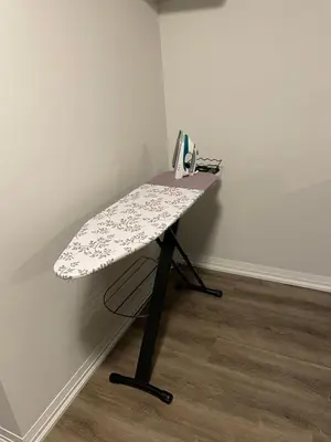 a table in the corner of a room at Modern, well-equipped, and centrally located in Fonthill