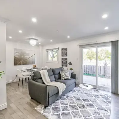 4BR Scarborough Gem