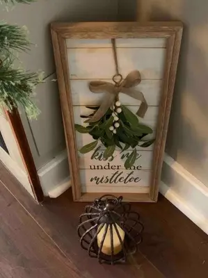 a picture of a flower in a picture frame at Stone Mill Retreat - Rustic Cozy Getaway with Loft! in Fergus