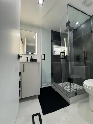 Gallery image of Modern sleek haven in Burlington