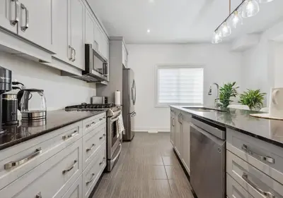 Gallery image of Luxurious and Beautiful, Barrie in Barrie