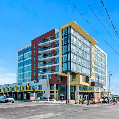 Finch West Residence Suites - Hotel DUKE