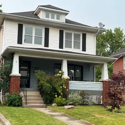 Luxury and comfy Home- Niagara getaway