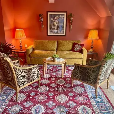 Big apartment by the Farmers market