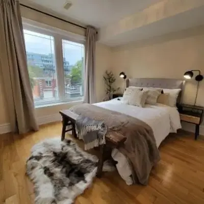 Cozy 3BR Retreat with Dedicated Work table and Parking