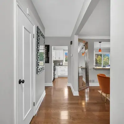 Modern 5BR Home with Office and Parking and WiFi
