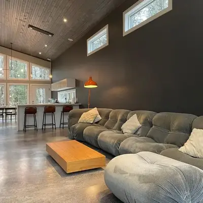 McCracken's Mid Century Modern Luxury Cottage