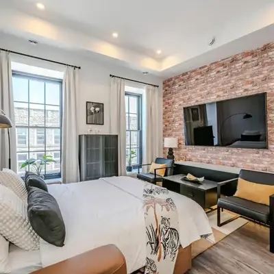 Charming 2 Bed Apartment