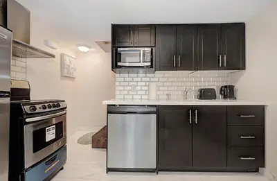 Gallery image of Modern Downtown Cozy Apartment in Kitchener