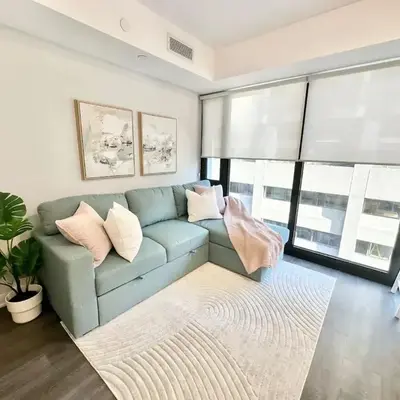 Condo in Yorkville - Newly Furnished Luxury Unit