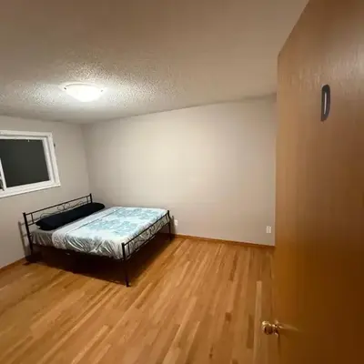 Smart Budget Friendly Room-Near Airport