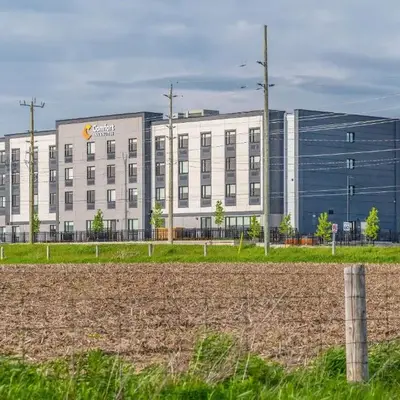 Comfort Inn & Suites