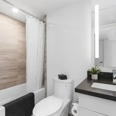 Executive 1BR-1BA Condo in the heart of downtown
