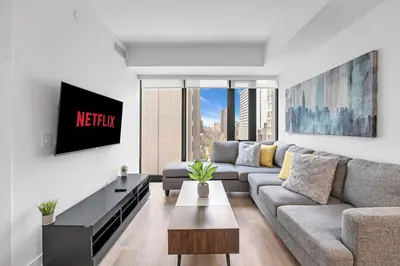 Gallery image of Cozy Condo Near Restaurant TTC in Toronto