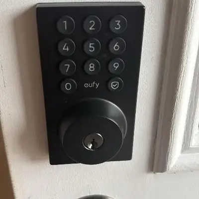 Budget Stay In Heart of Waterloo-Free Wifi-Parking