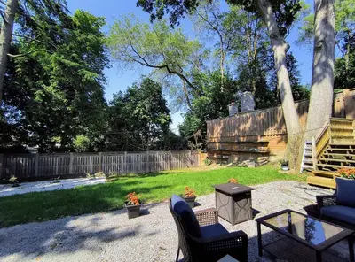 Gallery image of Fabulous Forested Flat in Mississauga