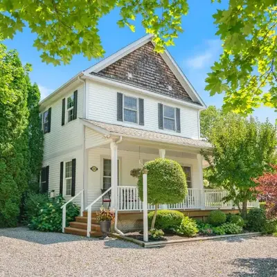 John & Gate House boutique Bed and Breakfast