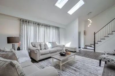 Gallery image of The Rosewood 5 Bedroom Specious Villa in Vaughan