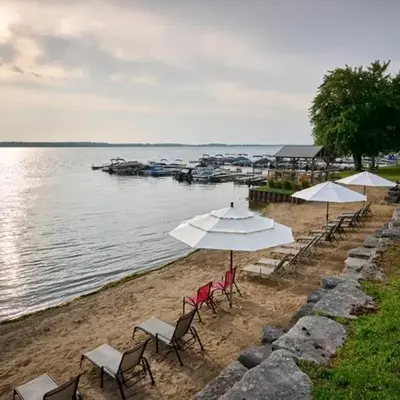 Bobcaygeon Shores Cottage Resort
