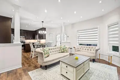 Gallery image of Modern Elegance, Dual Fireplaces & Outdoor BBQ in Mississauga