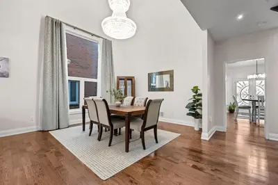 Gallery image of Modern Elegance, Dual Fireplaces & Outdoor BBQ in Mississauga