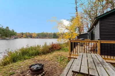 Gallery image of 2-Bedroom Cottage #11 - Red Pine in Gravenhurst