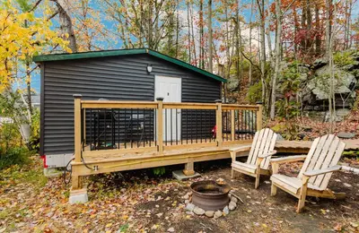 Gallery image of Studio Cottage in Pine Lake #6 in Gravenhurst